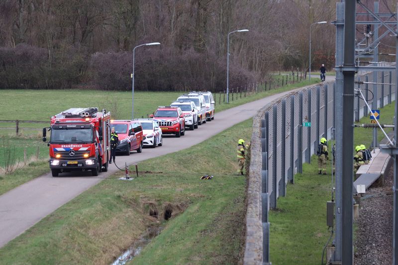 Goederentrein met rookontwikkeling strandt in tunnel te Zevenaar